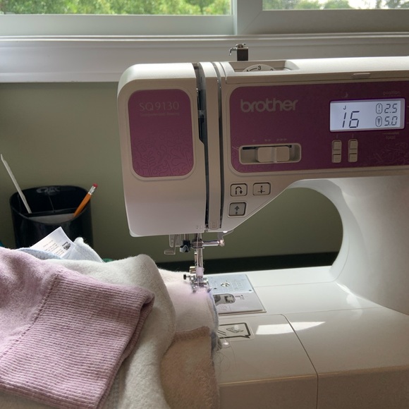 LAST CALL! ROOTS Kangaroo hoodie custom split color - Picture 3 of 7